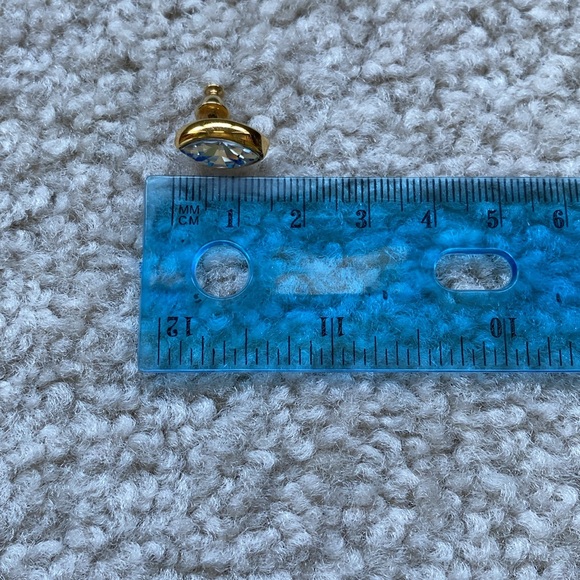 Vintage Monet diamond shaped clear rhinestone pierced earrings - Picture 3 of 3